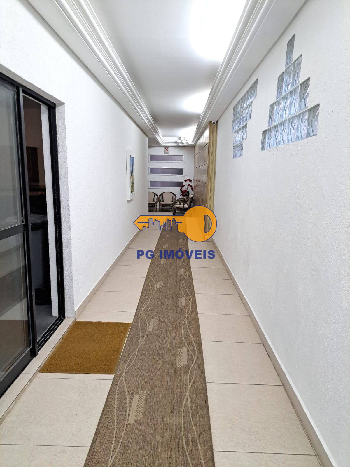 Apartamento à venda com 3 quartos, 170m² - Foto 8