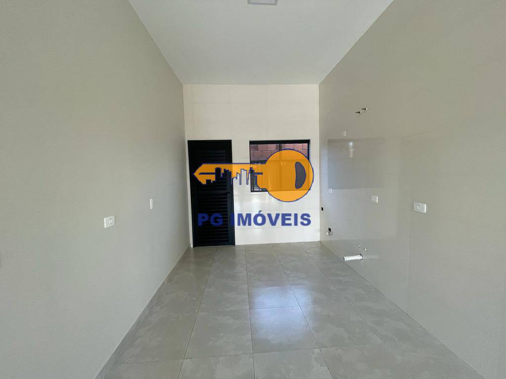 Casa à venda com 2 quartos, 70m² - Foto 10