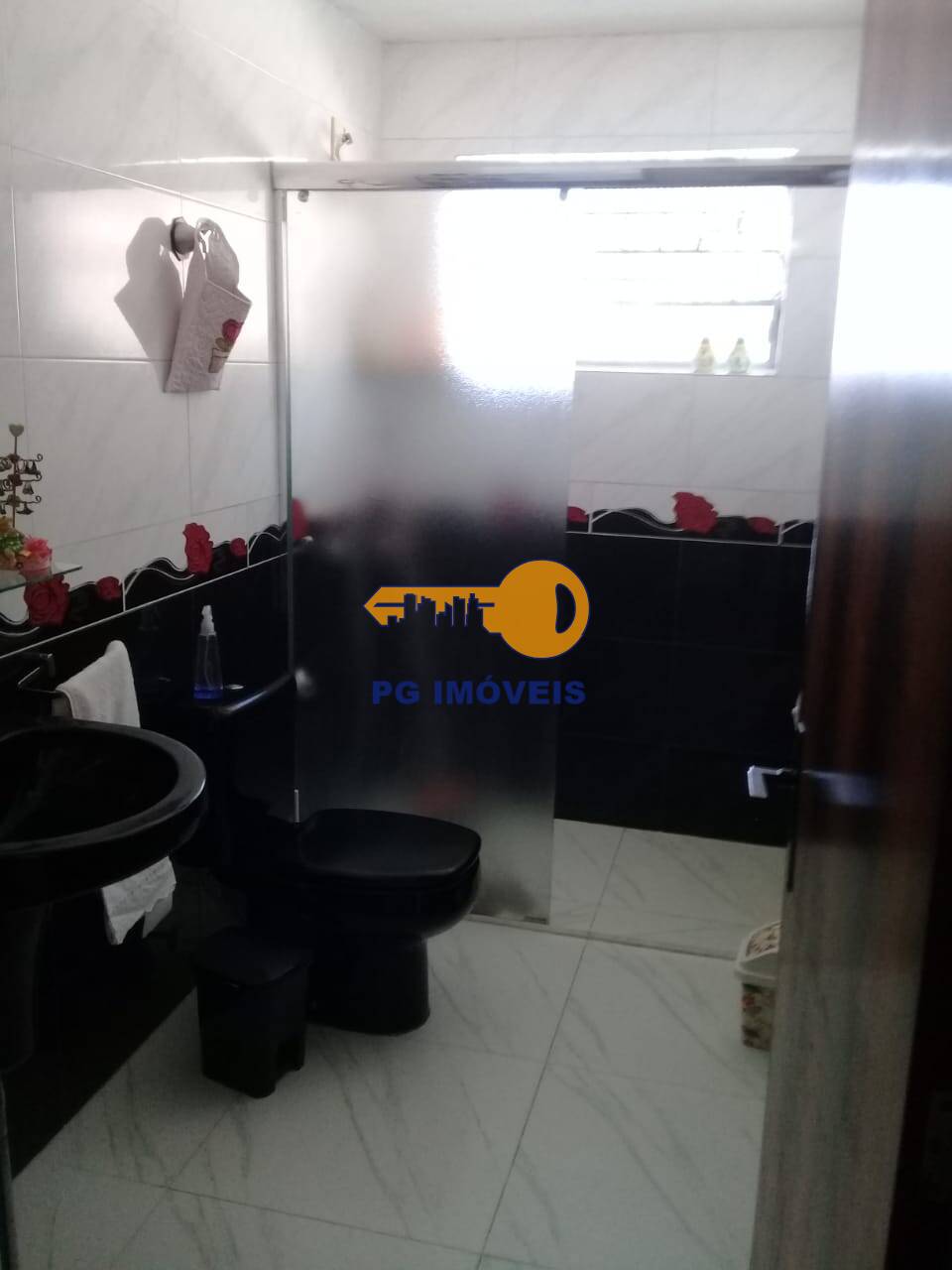 Casa de Condomínio à venda com 3 quartos, 240m² - Foto 31