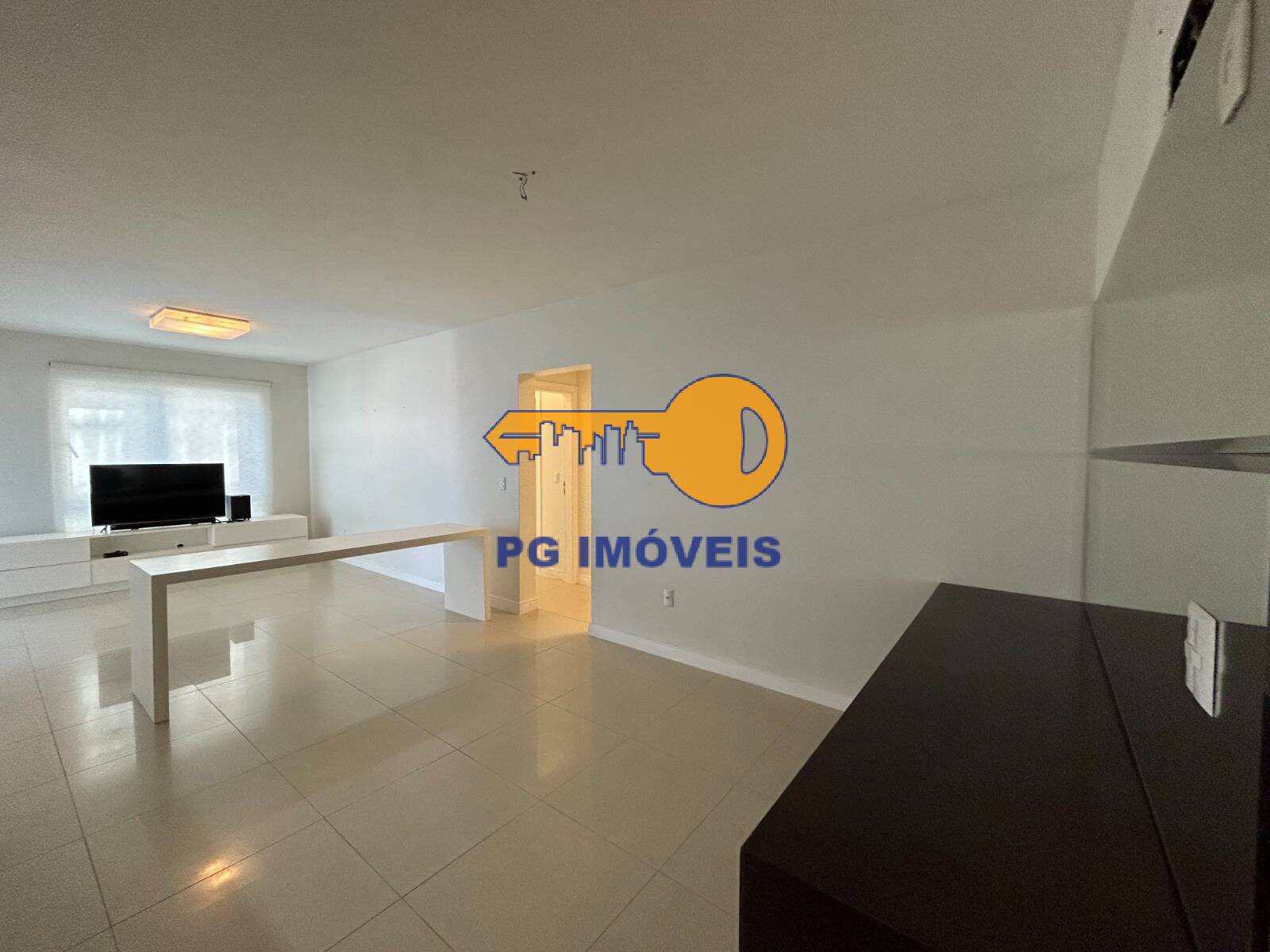 Apartamento à venda com 3 quartos, 133m² - Foto 12