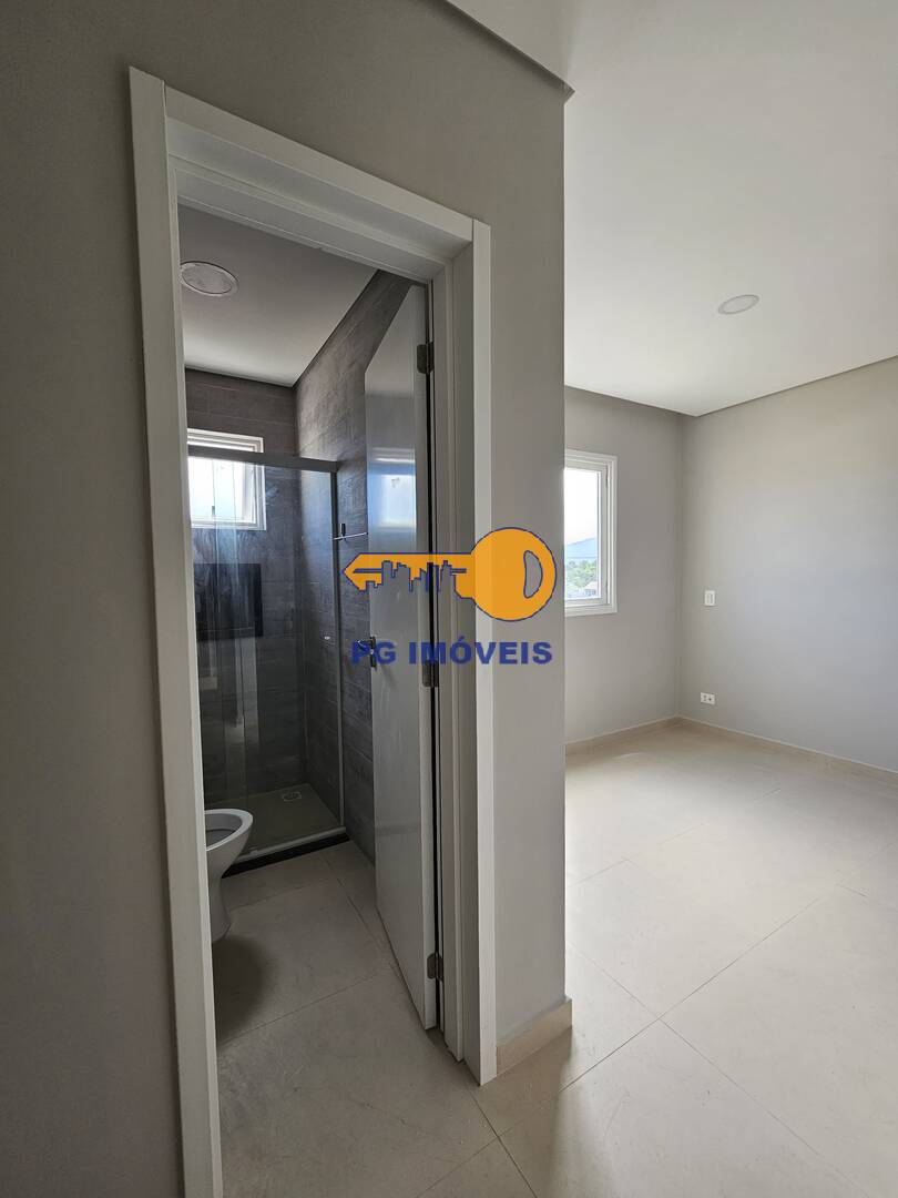 Apartamento à venda com 3 quartos, 121m² - Foto 18