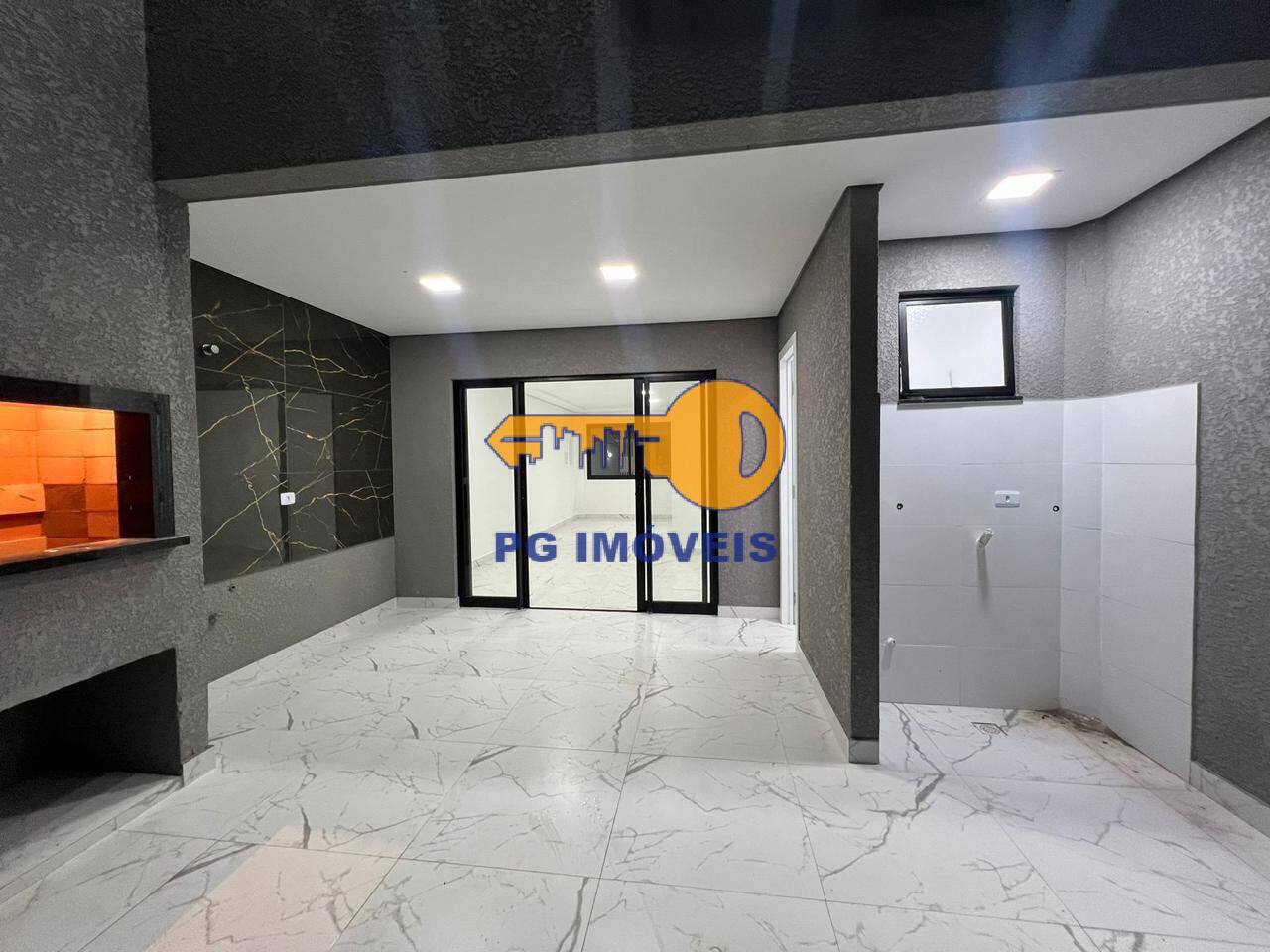 Sobrado à venda com 3 quartos, 130m² - Foto 2